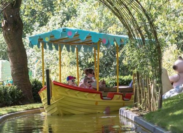 https://altontowers-media.azureedge.net/media/1171/page-7-photography-alton-towers-cbeebies-2-40.jpg?width=500&height=365&mode=crop¢er=0.5%2c0.5&quality=70